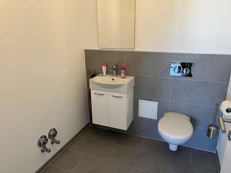 Toilette - Büro in 71111 Waldenbuch mit 56m² mieten