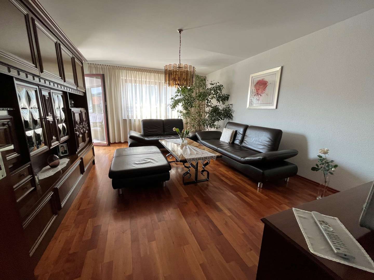Wohnzimmer - Etagenwohnung in 71229 Leonberg mit 85m² kaufen