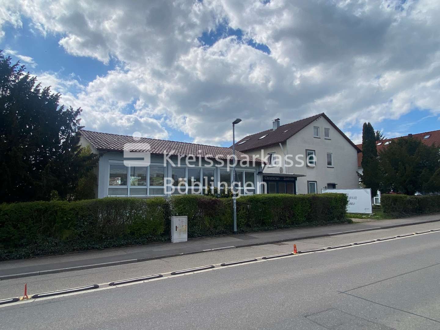 Außnansicht 1 - Sonstige in 71083 Herrenberg mit 140m² kaufen