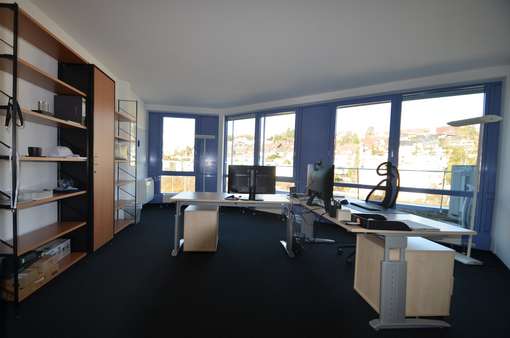 Büro -Beispiel- - Büro in 71229 Leonberg mit 697m² mieten