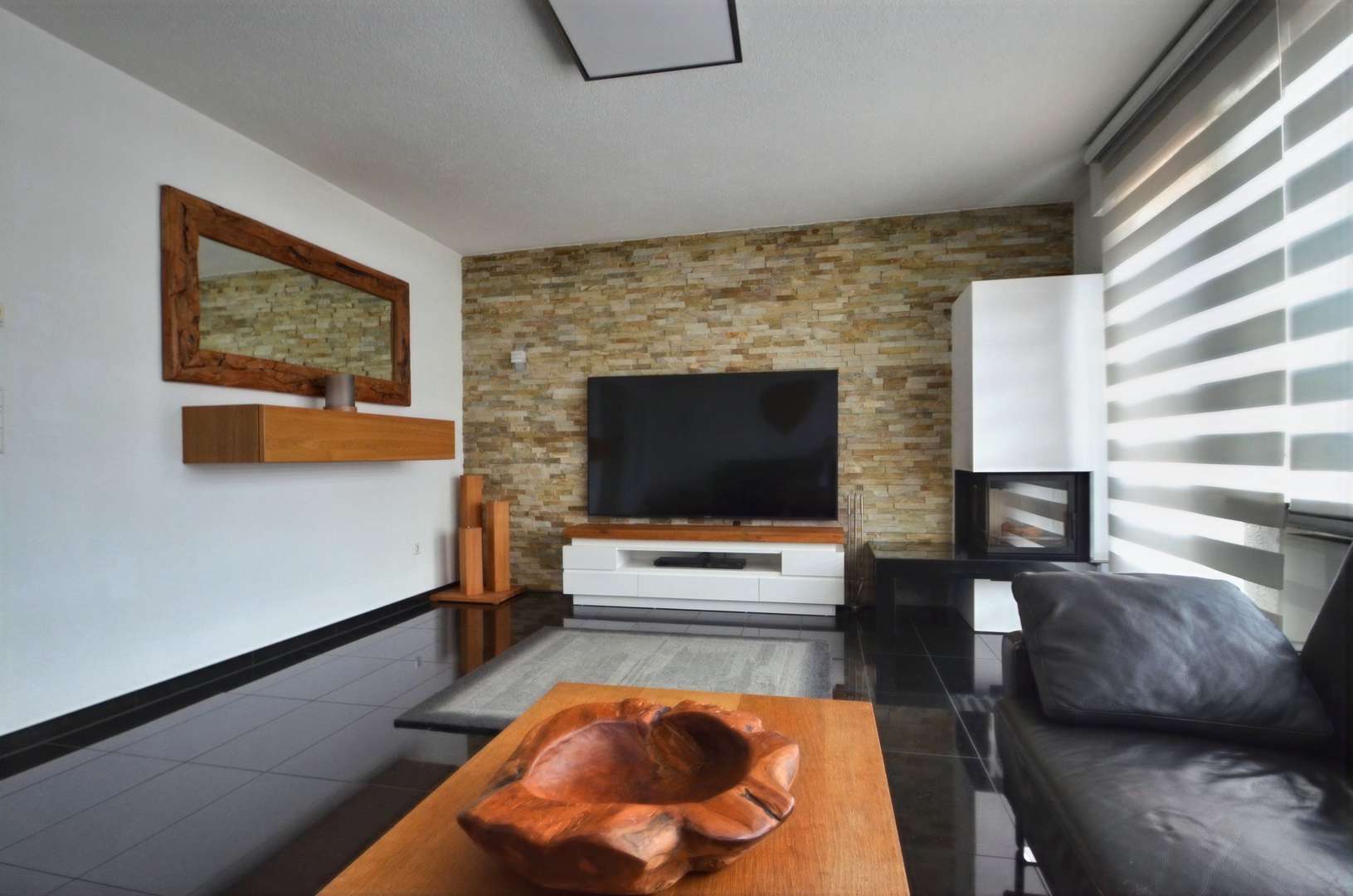 Wohnzimmer - Reihenendhaus in 71229 Leonberg mit 132m² kaufen