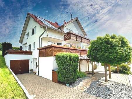 Hausansicht - Doppelhaushälfte in 71134 Aidlingen mit 185m² kaufen