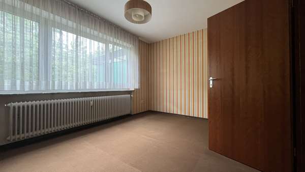 null - Mehrfamilienhaus in 70806 Kornwestheim mit 227m² kaufen