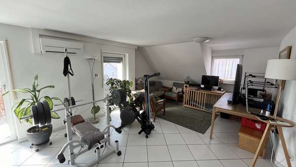 null - Dachgeschosswohnung in 71642 Ludwigsburg mit 55m² kaufen