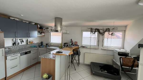 null - Dachgeschosswohnung in 71642 Ludwigsburg mit 55m² kaufen