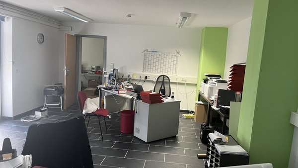 Mehrfamilienhaus in 71686 Remseck mit 88m² kaufen