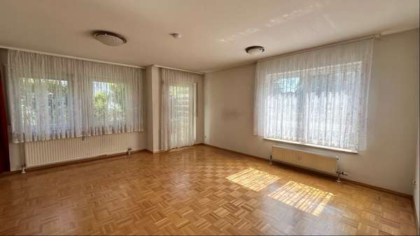 Erdgeschosswohnung in 71672 Marbach mit 91m² kaufen