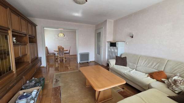 null - Zweifamilienhaus in 74343 Sachsenheim mit 146m² kaufen