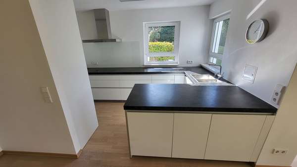 Küche Küche - Maisonette-Wohnung in 70839 Gerlingen mit 130m² kaufen