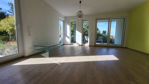 Wohnzimmer Wohnzimmer - Maisonette-Wohnung in 70839 Gerlingen mit 130m² kaufen