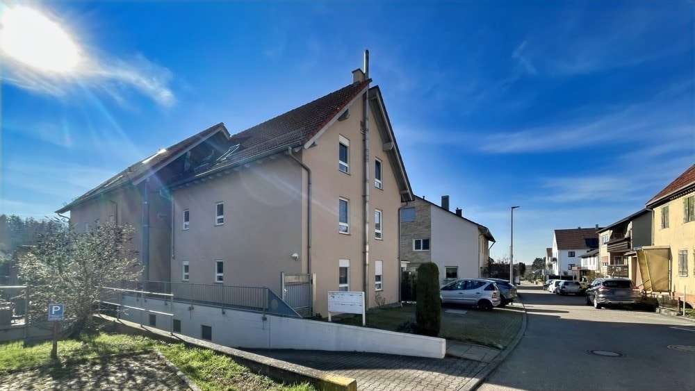 Charmante Dachgeschosswohnung mit besonderem Flair