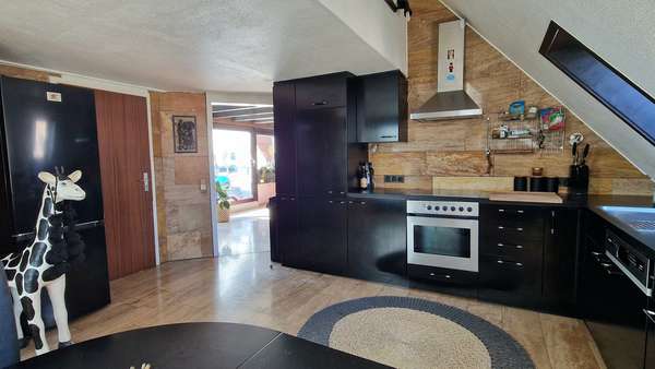 null - Dachgeschosswohnung in 71706 Markgröningen mit 97m² kaufen