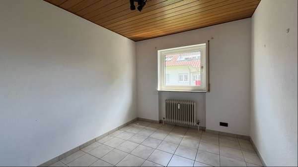 Etagenwohnung in 71665 Vaihingen mit 78m² kaufen