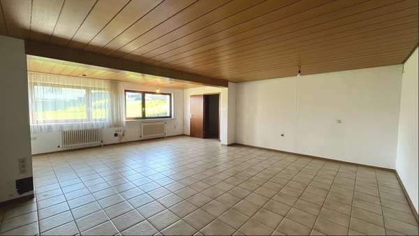 Untergeschoss mit Büro- bzw. Wohnzimmer - Einfamilienhaus in 71665 Vaihingen mit 228m² kaufen