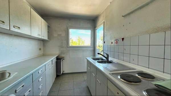 null - Etagenwohnung in 71665 Vaihingen mit 76m² kaufen