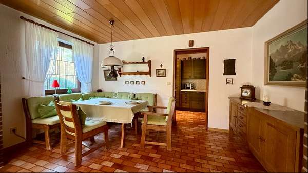 Reiheneckhaus in 71640 Ludwigsburg mit 155m² kaufen