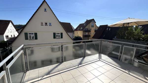 Balkon Balkon - Maisonette-Wohnung in 71686 Remseck mit 81m² kaufen