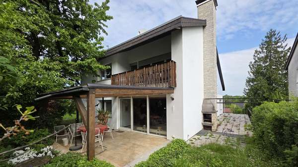null - Zweifamilienhaus in 74343 Sachsenheim mit 225m² kaufen