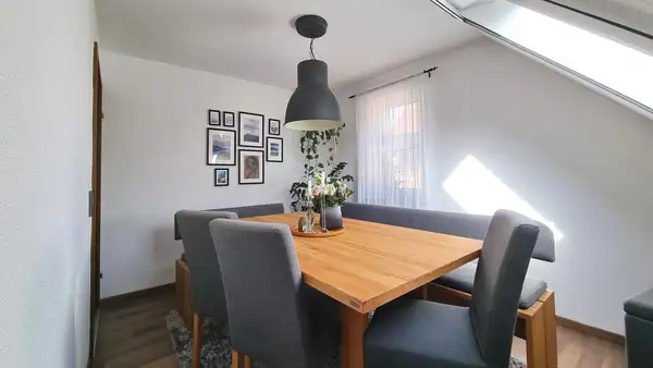 Moderne 4,5-Zimmer-Masionette-Wohnung in guter Lage