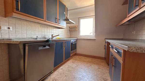 KücheDG KücheDG - Zweifamilienhaus in 71640 Ludwigsburg mit 124m² kaufen