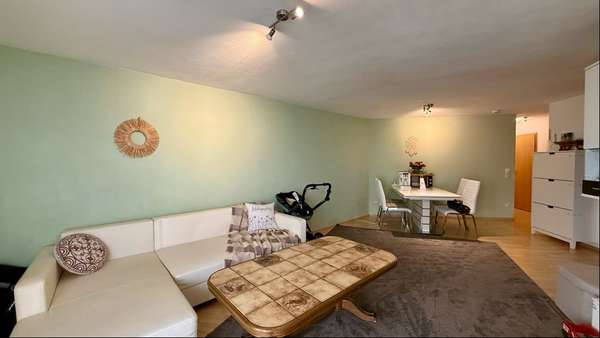 Wohnzimmer Wohnzimmer - Erdgeschosswohnung in 71634 Ludwigsburg mit 63m² kaufen