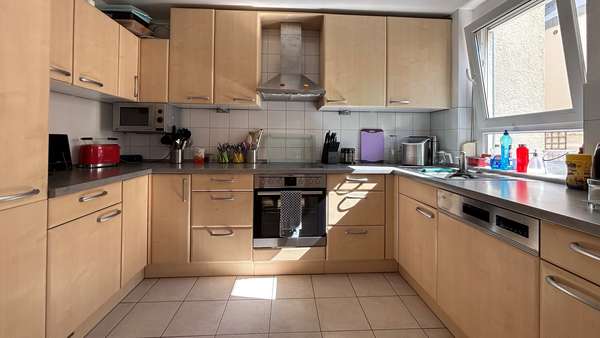 Küche inkl. Einbaukücke sowie Fenster Küche inkl. Einbaukücke sowie Fenster - Erdgeschosswohnung in 71732 Tamm mit 120m² kaufen