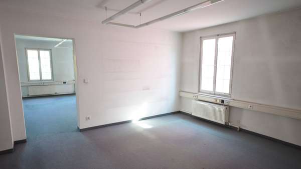 null - Büro in 71638 Ludwigsburg mit 982m² mieten