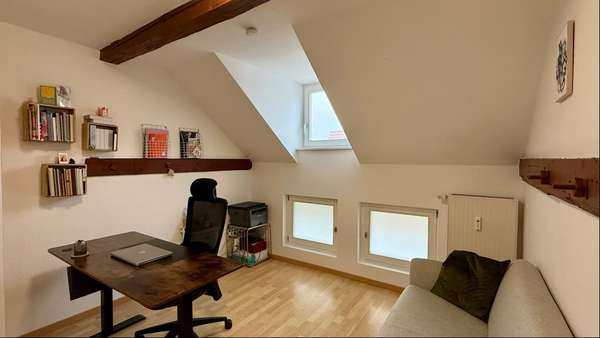 Dachgeschosswohnung in 71634 Ludwigsburg mit 65m² kaufen