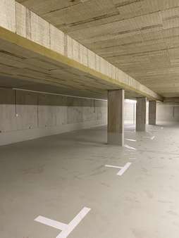 Blick in die TG- Garage - Erdgeschosswohnung in 73312 Geislingen mit 82m² kaufen