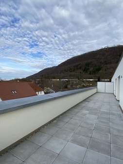 Blick auf den Balkon - Penthouse-Wohnung in 73312 Geislingen mit 120m² kaufen