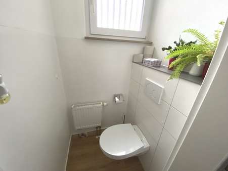 WC EG - Mehrfamilienhaus in 73061 Ebersbach mit 228m² kaufen