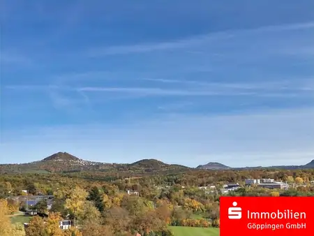Penthouse-Wohnung – lichtdurchflutete Räume – beeindruckende Aussicht – Rundumkomfort