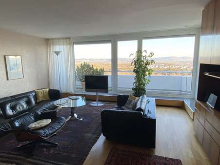 Wohnzimmer - Penthouse-Wohnung in 73033 Göppingen mit 95m² kaufen