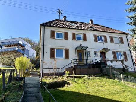 Hausansicht - Doppelhaushälfte in 73312 Geislingen mit 111m² kaufen