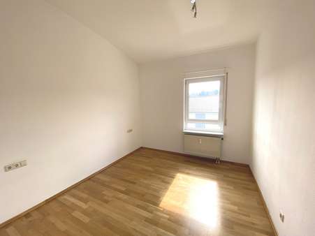 Schlafzimmer - Dachgeschosswohnung in 73061 Ebersbach mit 51m² kaufen