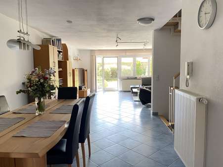 Wohn-, Essbereich - Reihenmittelhaus in 72622 Nürtingen mit 147m² kaufen