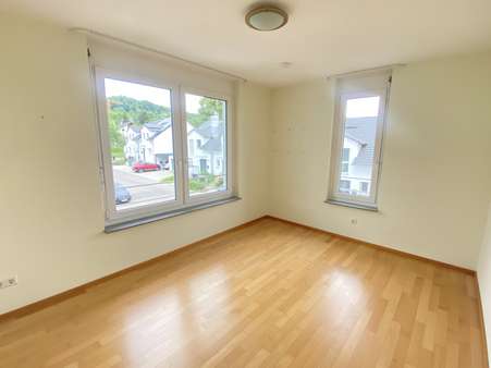 Kinderzimmer / Arbeitszimmer Kinderzimmer / Arbeitszimmer - Etagenwohnung in 73087 Bad Boll mit 89m² kaufen