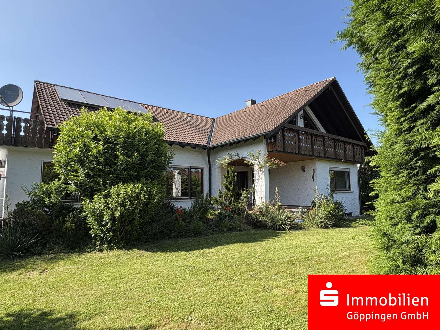 Außenansicht vom Garten (Süden - Zweifamilienhaus in 73095 Albershausen mit 260m² kaufen