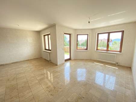 Offener Wohn-, Essbereich Offener Wohn-, Essbereich - Reihenmittelhaus in 73054 Eislingen mit 126m² kaufen