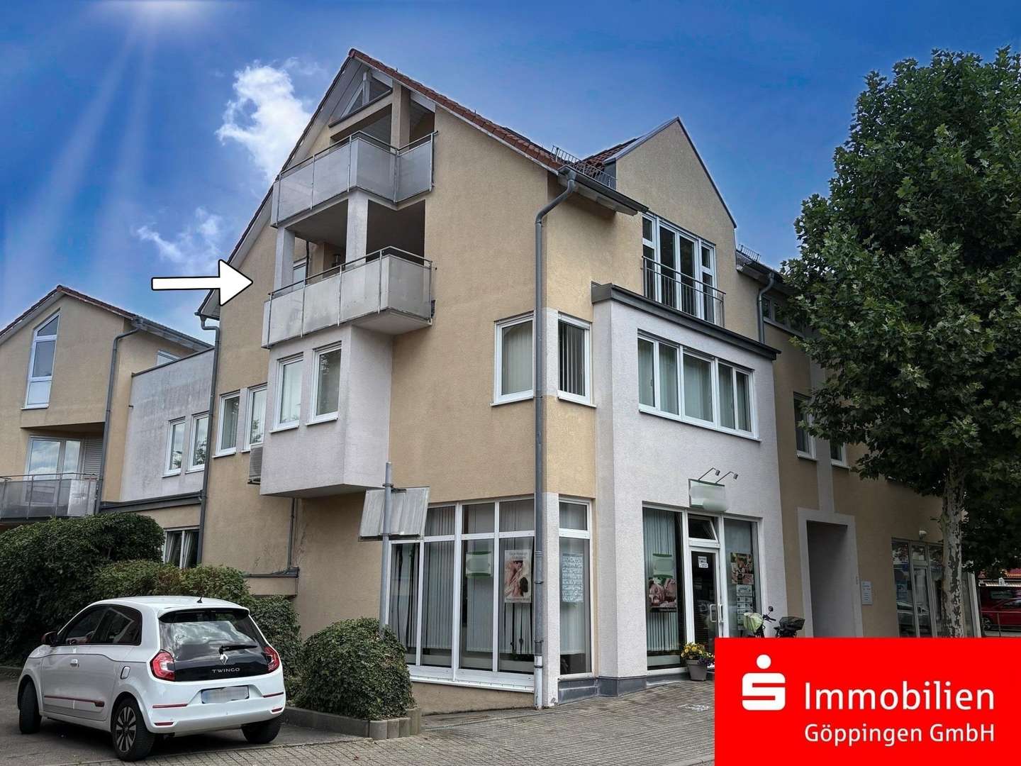 Hausansicht Hausansicht - Dachgeschosswohnung in 73054 Eislingen mit 78m² kaufen