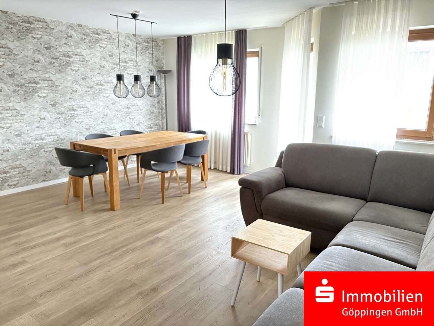 Wohn- und Esszimmer - Erdgeschosswohnung in 73072 Donzdorf mit 77m² kaufen
