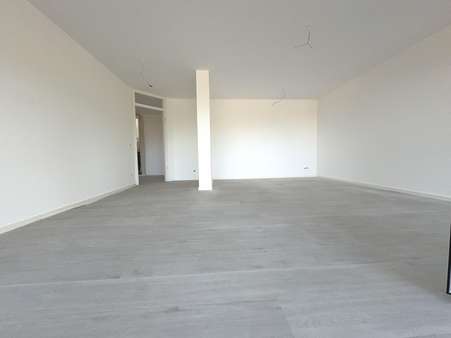 Wohnzimmer - Terrassen-Wohnung in 73312 Geislingen mit 126m² mieten