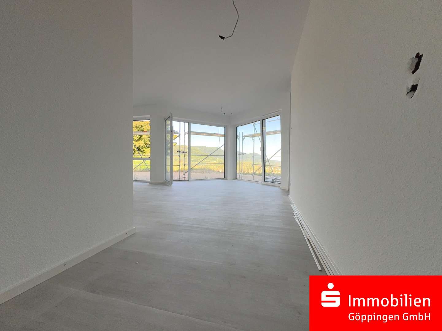 Wohnzimmer - Terrassen-Wohnung in 73312 Geislingen mit 126m² mieten