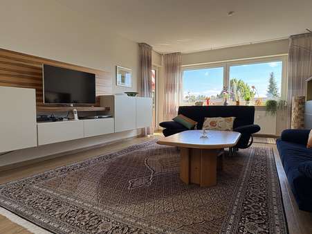 Wohnzimmer Wohnzimmer - Etagenwohnung in 73035 Göppingen mit 110m² kaufen