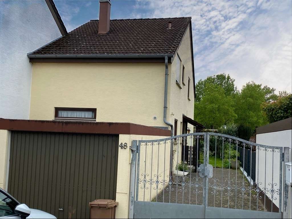 Außenansicht - Doppelhaushälfte in 73230 Kirchheim mit 92m² kaufen
