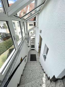 Treppenhaus Treppenhaus - Zweifamilienhaus in 73760 Ostfildern mit 123m² kaufen