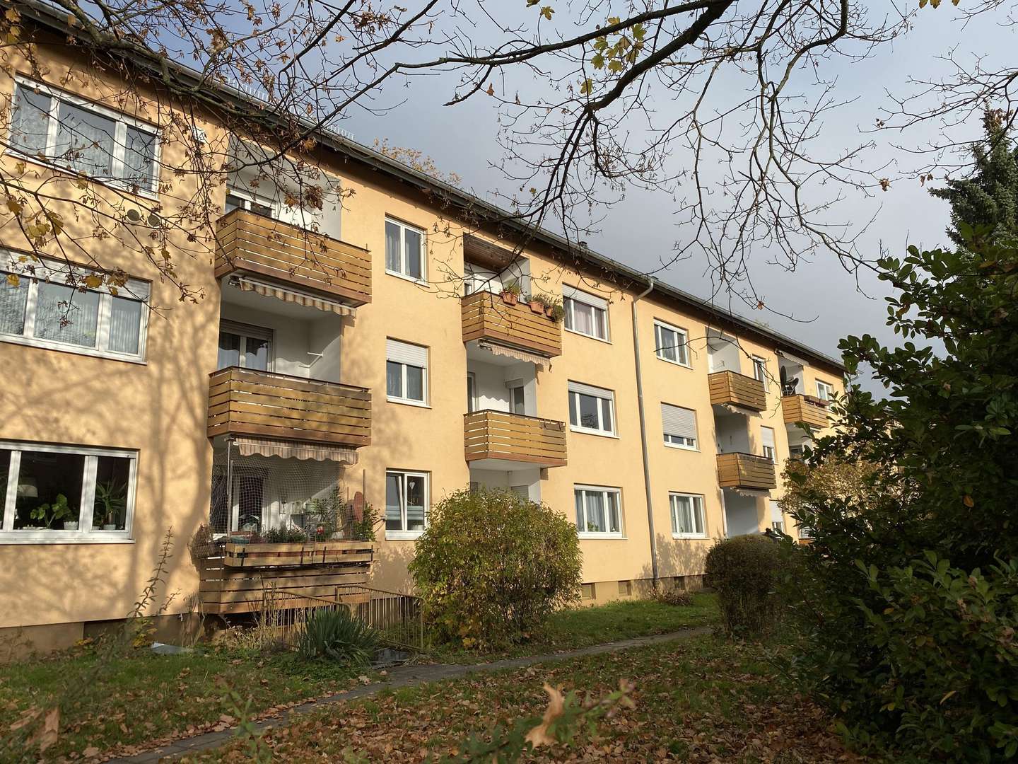 Ansicht Ansicht - Etagenwohnung in 73760 Ostfildern mit 70m² kaufen