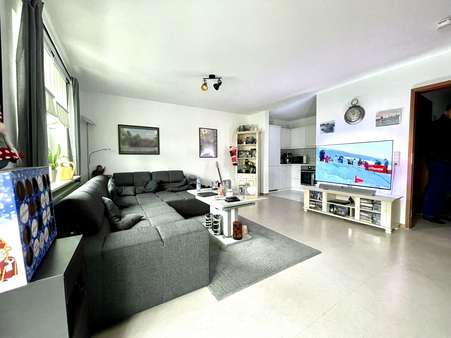 Wohnzimmer - Etagenwohnung in 73760 Ostfildern mit 54m² kaufen
