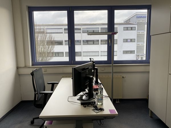 Büro in 73734 Esslingen mit 381m² günstig mieten