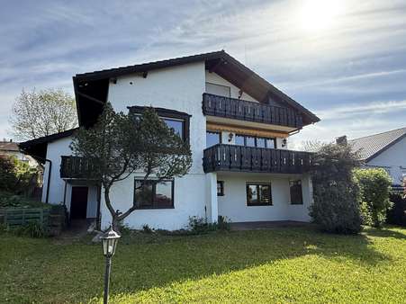Außenansicht Garten - Einfamilienhaus in 73207 Plochingen mit 221m² kaufen